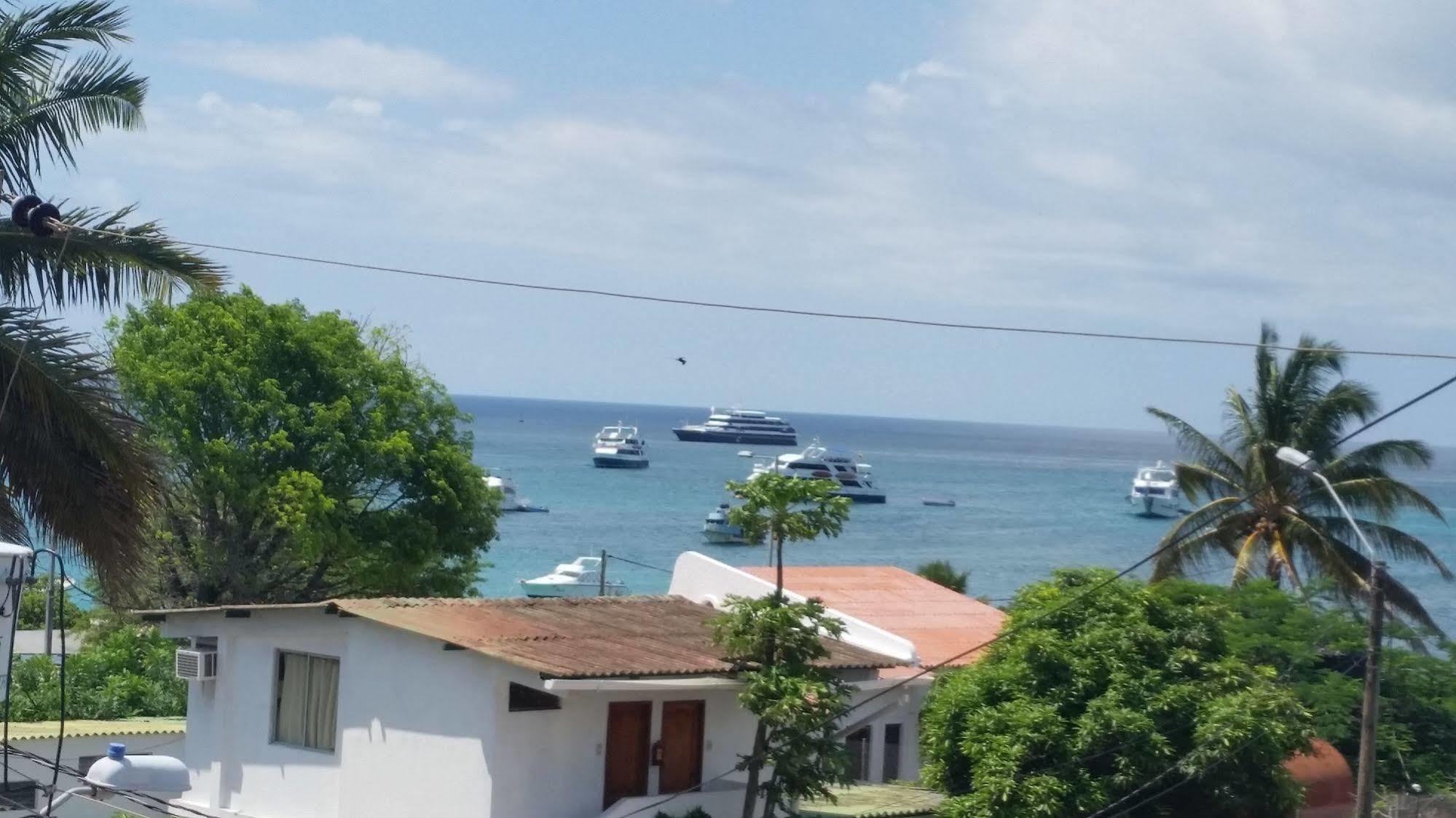Royal Galápagos Inn Puerto Baquerizo Moreno Kültér fotó